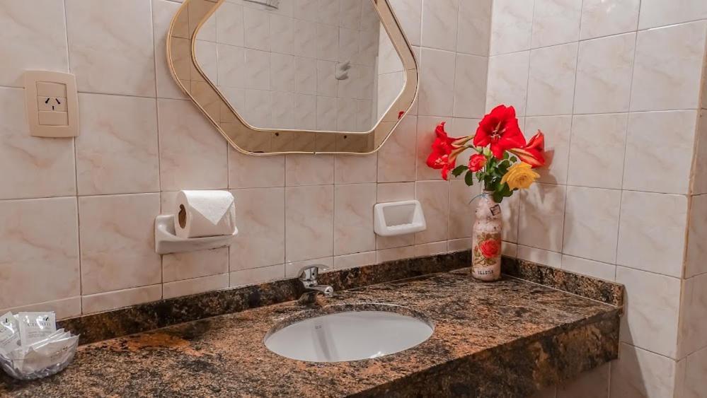 Crystal Hotel سالتا المظهر الخارجي الصورة